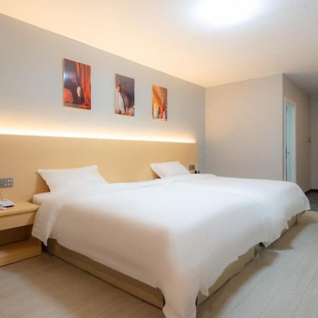 Li Hao Tai Hotel Guangzhou Buitenkant foto
