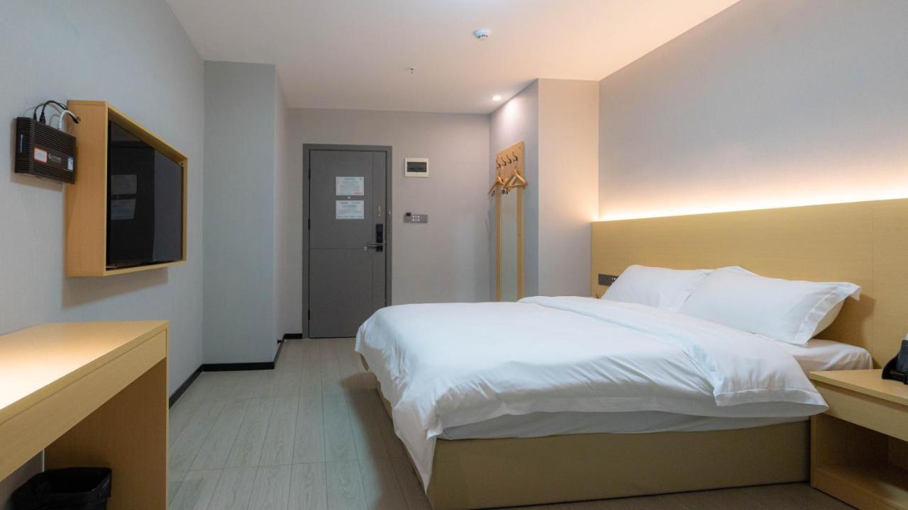 Li Hao Tai Hotel Guangzhou Buitenkant foto