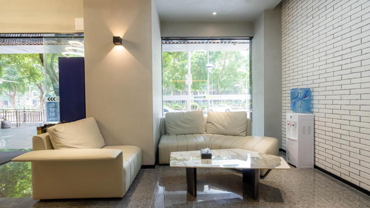Li Hao Tai Hotel Guangzhou Buitenkant foto
